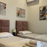 άνετο και πολυτελές οροφοδιαμέρισμα 2 *