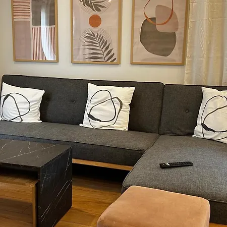 アパート άνετο και πολυτελές οροφοδιαμέρισμα 2 ハニア