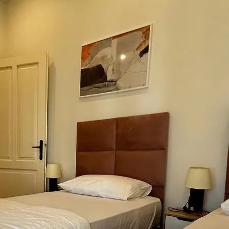 άνετο και πολυτελές οροφοδιαμέρισμα 2