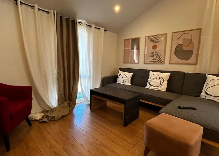 Apartment άνετο και πολυτελές οροφοδιαμέρισμα 2 Chania (Crete)