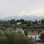 άνετο και πολυτελές οροφοδιαμέρισμα 2 דירה *