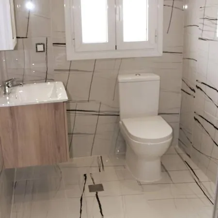 Apartment άνετο και πολυτελές οροφοδιαμέρισμα 2 *